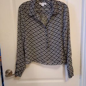 Liz Claiborne Black and white long sleeve blouse